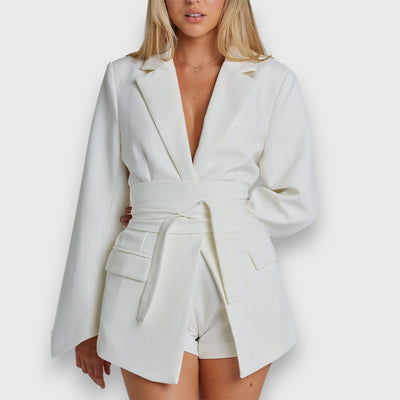 Elle | Luxe office blazer