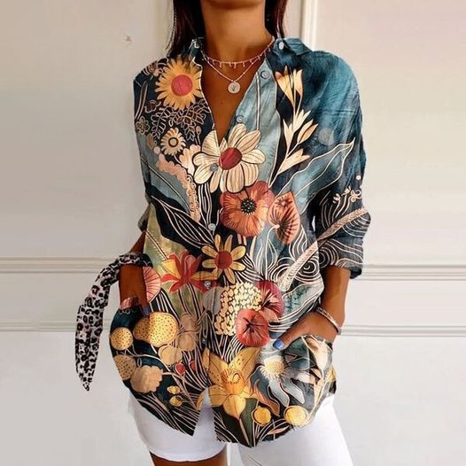Elle | Colourful floral blouse