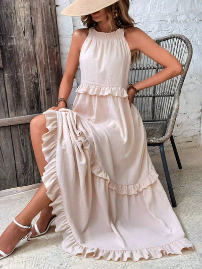 Elle | Maxi dress with halter neck and ruffles