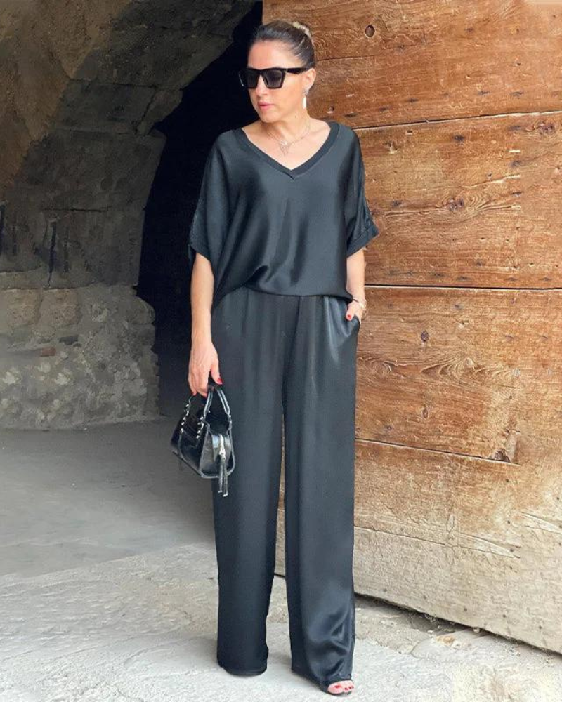 Elle | Chic loose fitting 2-piece set