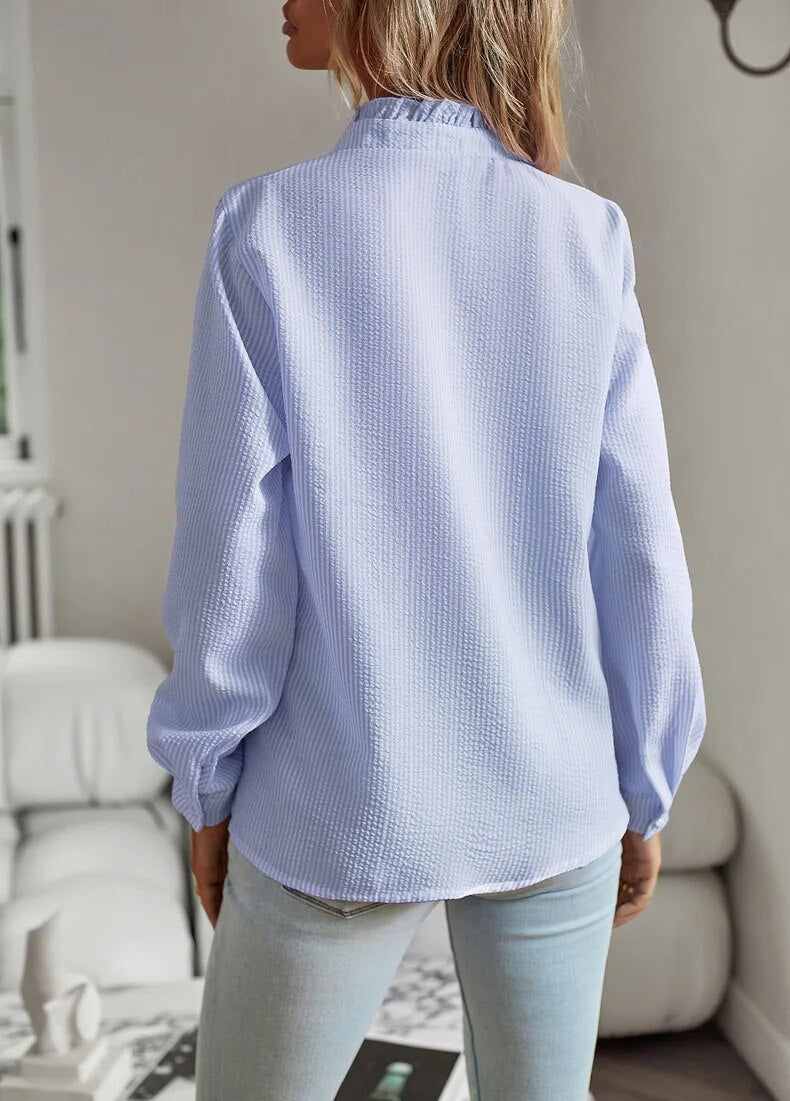 Elle | Blouse with ruffles