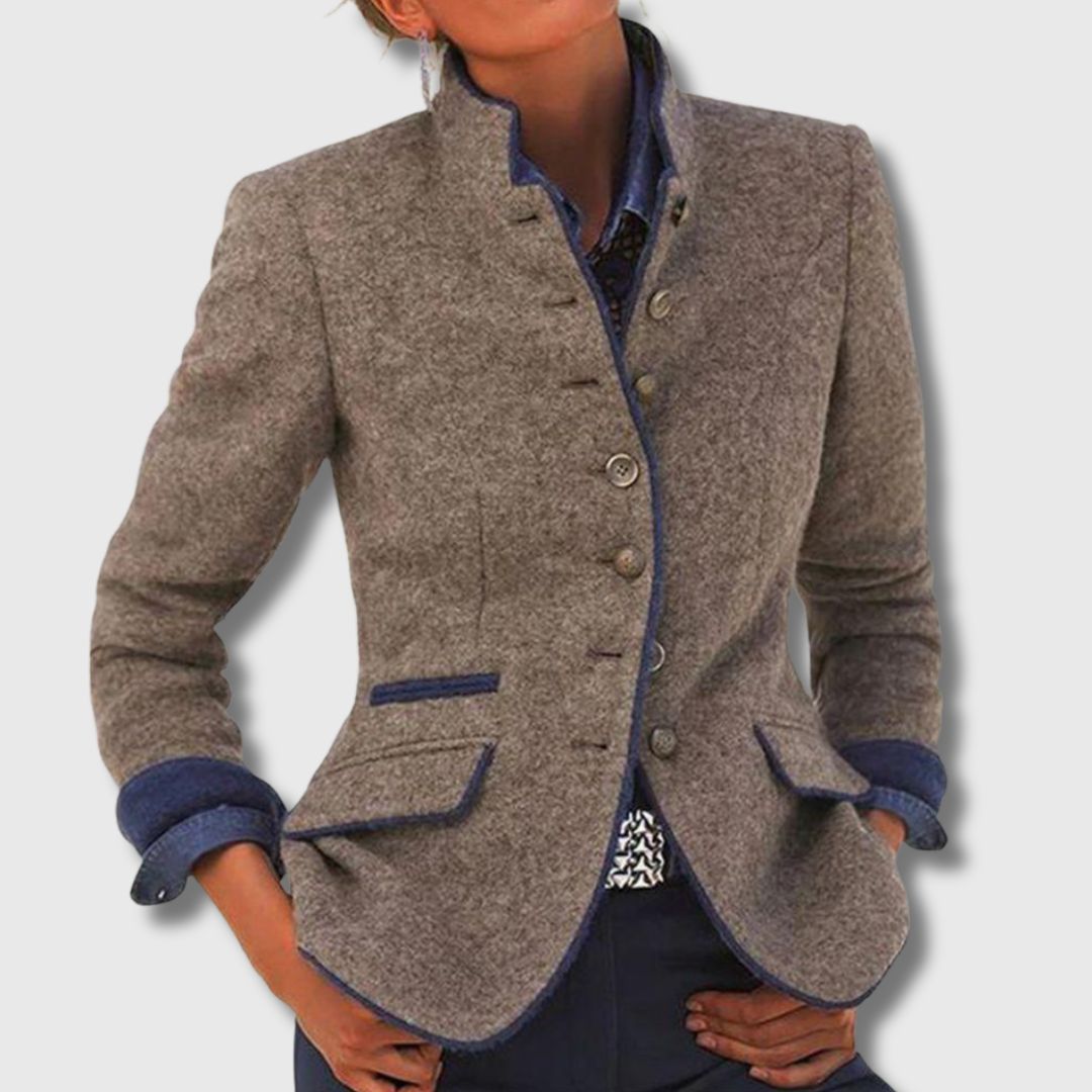 Elle | Sophisticated wool blazer