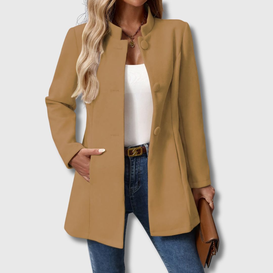 Elle | Timeless warm blazer