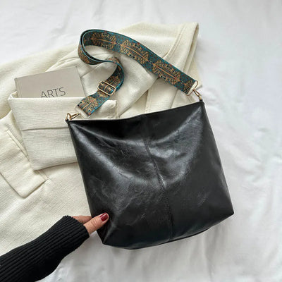 Elle | Vintage leather shoulder bag