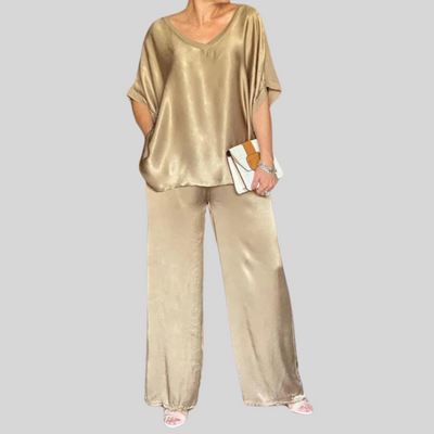 Elle | Chic loose fitting 2-piece set