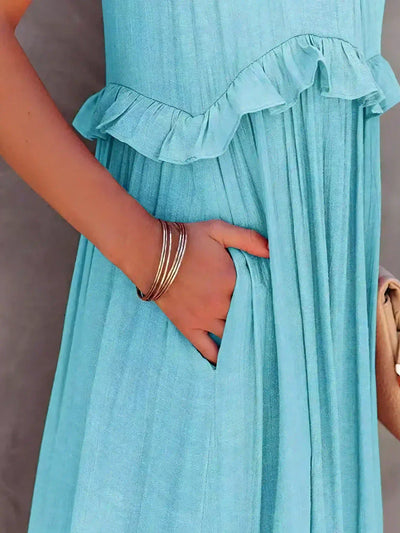 Elle | Maxi dress with halter neck and ruffles