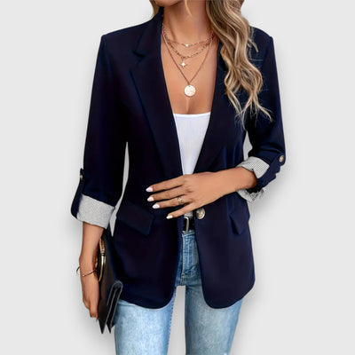 Elle | Chic business blazer
