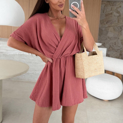 Elle | Short summer dress with sweetheart neckline