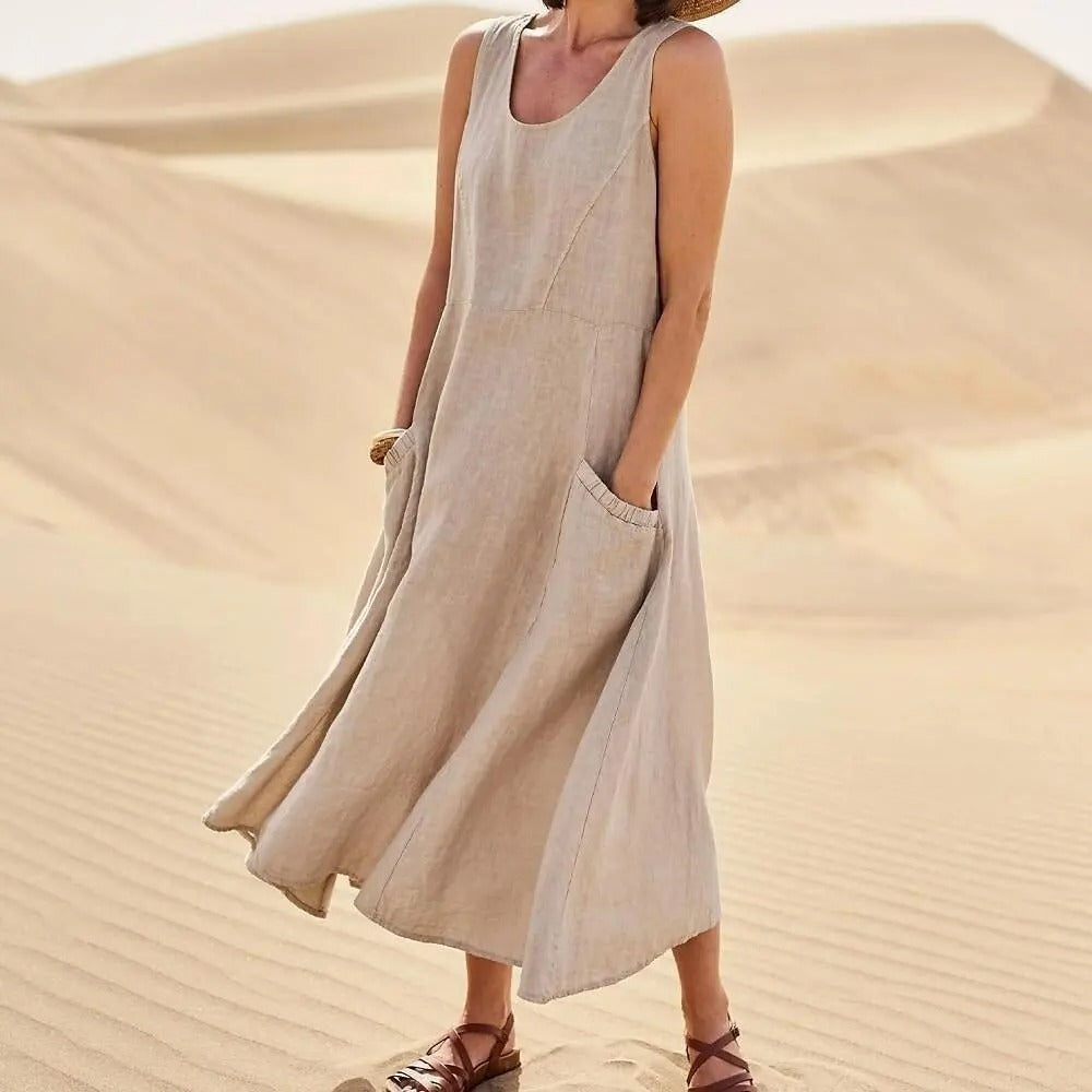 Elle | Linen dress with pockets