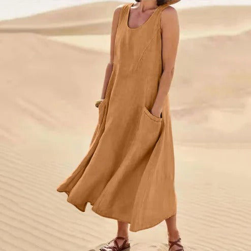 Elle | Linen dress with pockets